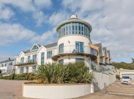 Sea Tower, hotel in Weymouth