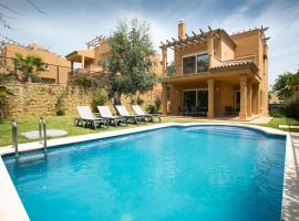 Villas Altos De Marbella, будинок для відпустки у місті Марбелья