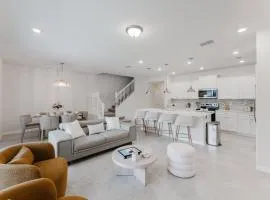 Windsor Cay 5bd with pool