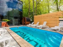 LT11 - 777 Edition Villa with private pool