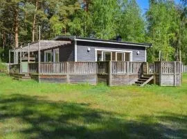 2 Bedroom Gorgeous Home In Fjälkinge