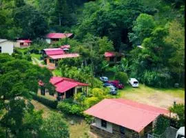 Hotel Campestre Rocas Del Paraíso