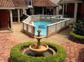 Hotel Aguablanca, hotel in La Mesa