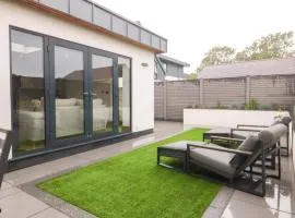 The Lodge at Dafarn Newydd