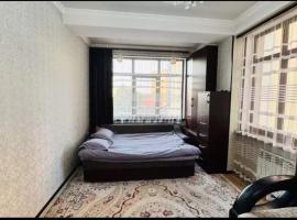 Cosy Stay Central, hotel a Akchiy
