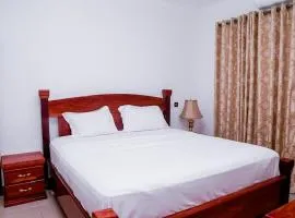 Luxury Villa AC Ensuite Room 5