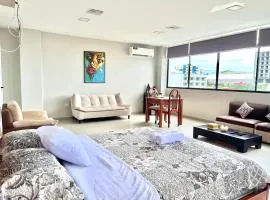 1000 Edifio El Navío Luxury Suite 702