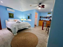 Peace of Paradise Free park tour & Free breakfast, hotel v destinaci Manuel Antonio