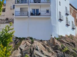 Apartamentos Las Riscas By Travel Home, hotel in La Puerta de Segura