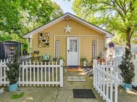 1 Mi to Dtwn: Fayetteville Studio w/ Patio