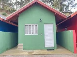 Chalés do vale Extrema verde