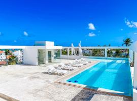 STUDIOS and SUITES Ducassi ROOFTOP POOL HOTEL - BEACH CLUB & SPA, hotel v destinaci Punta Cana