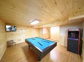 Dollys Dream by Venture Smoky Mountains