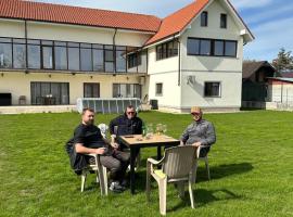 Pensiunea Bibanu, alojamento de turismo rural em Mineri