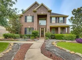 Pet-Friendly Home with Patio and Yard in Rosharon