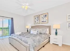 Spacious 3BR Near Disney - Pool and Hot Tub!