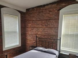 The LOFT, homestay in Rahway