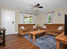 Close to Downtown & Fort Bragg- The Precious Pearl