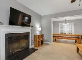Near Parks Trails & Downtown Raleigh Retreat