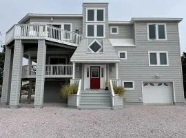 Lagoon Front, Loveladies, Dock, Decks, Beach Badges, Bikes, Ping Pong Table, Foosball, Wifi,gorgeous Reverse-Living Loveladies Contemporary On A,