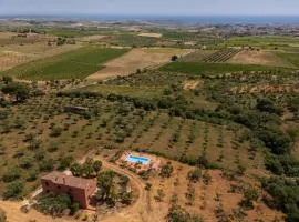 Gorgeous Home In Menfi With Wifi