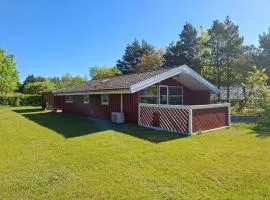 4 person holiday home in Ulfborg