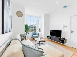 Pass the Keys Mermaids Rest - Stylish Flat