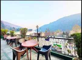 Lake View HOTEL ANKUR PLAZA Mall Road Nainital - A Premium Luxury Hotel with WiFi - Open Terrace Restaurant - Card Payment Accepted