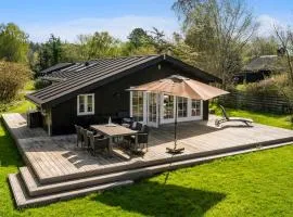 Nice Home In Samsø With Wifi