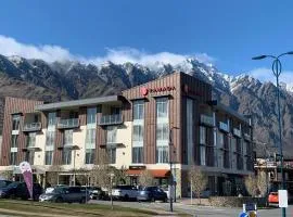 Ramada Suites by Wyndham Queenstown Remarkables Park
