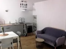 Mafolie, Pierrelatte centre, 1 chambre, RdC, Clim