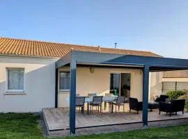 Les Merisiers - Maison moderne avec jardin