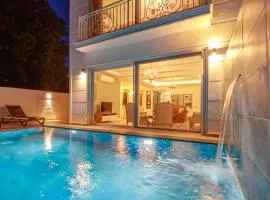Villa Atlas