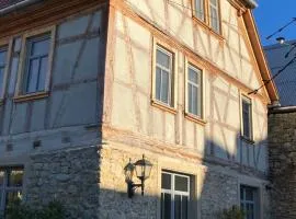 Hiestand's Gästehaus - Weingut & Hofbrennerei