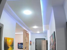 Apartment Rental F3 with sea view, hotel con estacionamiento en Mostaganem