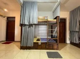 Arugam Waves Hostel
