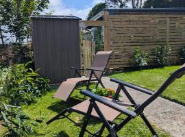 Aberystwyth holiday village walking distance to beach, town great outside space parking next to property, κάμπινγκ πολυτελείας σε Aberystwyth