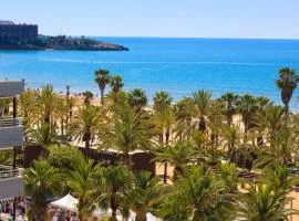 Prime Location Penthouse with Stunning Sea Views