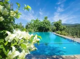 Victoria Range Holiday Villas