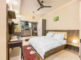 Eco-chic oasis in the city with Garden