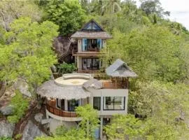 Hill Top Retreat by Sea Dance Resort