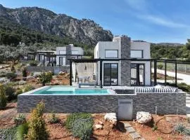 AELIA HORIZON VILLAS - Corinthia