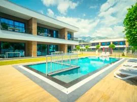 Sweet Home Kemer Apartments、ケメルのビーチ周辺のバケーションレンタル