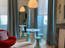 Le studio Grande Maison Perrier, hotel in Montbrison