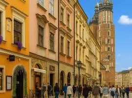 500 Year House - Kraków Old Town - Historic Apartments by Staymoovers