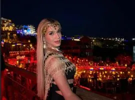 The show Of pyramids hotel