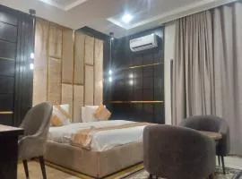 Modelo Hotel And Suites