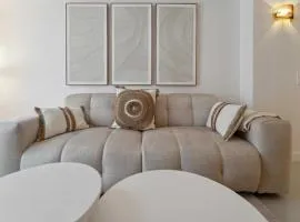 Chic 2BR 4P Apartment Saint-Tropez Lices