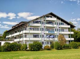 Apparthotel Garni Superior Simsseeblick, hotel near Chiemgau Volkstheater, Bad Endorf