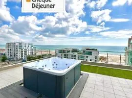 Summerland-Mamaia Beautiful Penthouse